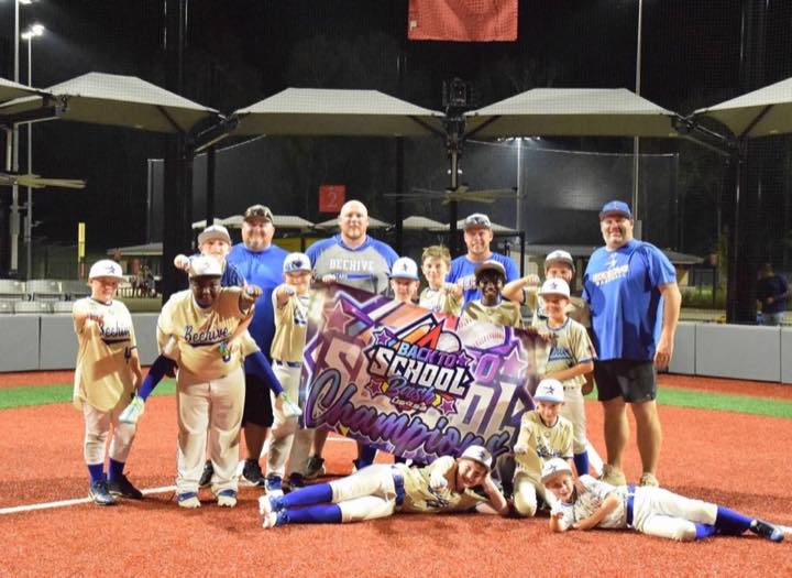 11U National players celebrating together